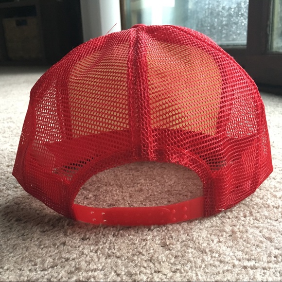 Vintage Minnie’s Cafe & Bar (MI) Trucker Hat - Picture 4 of 6